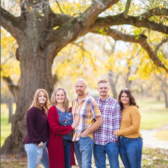 Meet your Posher, Mary Kay - Picture 1 of 5